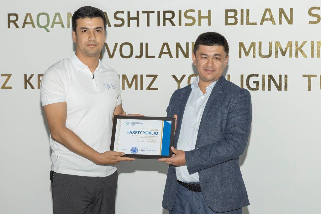 Markazda bayram shukuhi