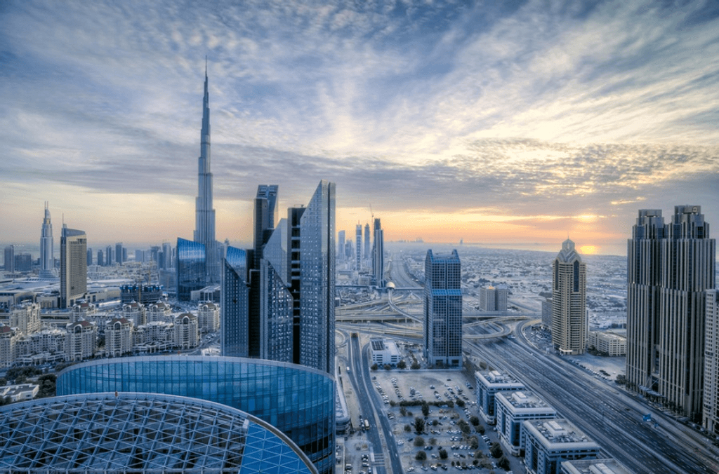 Правительство ОАЭ запускает инициативу «Пионеры цифровой экономики»   